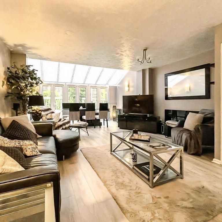 3 bedroom end of terrace house to rent - Photo 1