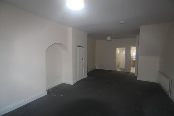 2 bedroom cottage to rent - Photo 1