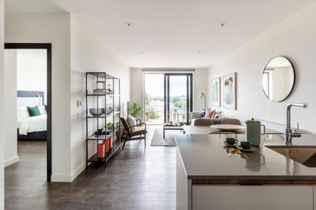 2 bedroom flat to rent - Photo 2