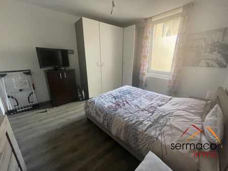 Appartement de type F3 avec entrée indépendante - Photo 4
