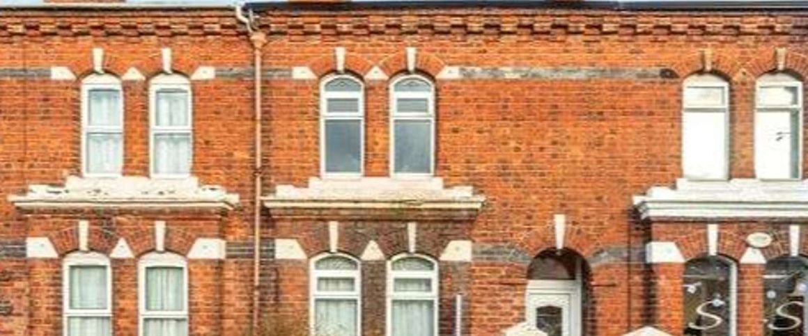 Rhosddu Road Room 2 - Photo 1