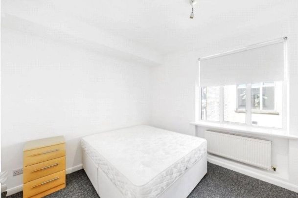 2 Bedroom Apartment - Photo 1