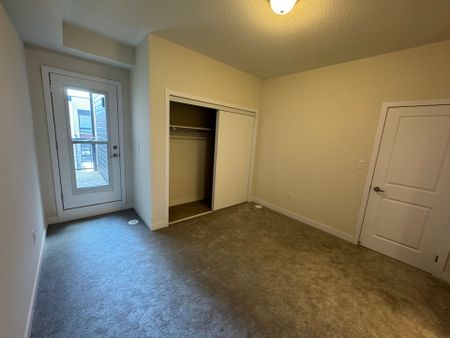 For Lease - 15 Chiffon Street, Vaughan, Ontario - Photo 5