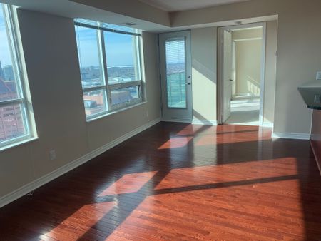 For Lease - 208 Enfield Place Unit# 1709, Mississauga, Ontario - Photo 4