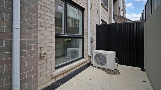 For Lease - 349 Wheat Boom Drive Unit# 110, Oakville, Ontario - Photo 1