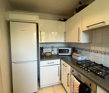 Room in a Shared Flat, Hamilton Road, W5 - Photo 5