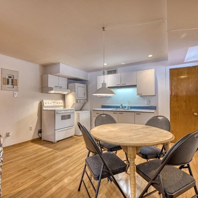 ROSEMONT GRAND 2 1/2 STYLE LOFT MEUBLE - Photo 1