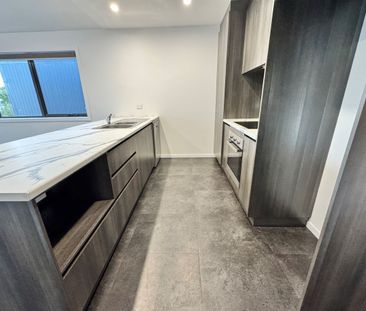 Modern Comfort & Scenic Views - Photo 6