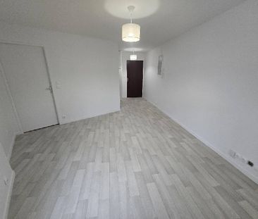 Location Appartement 1 pièce 24m² MEAUX 77100 - Photo 4
