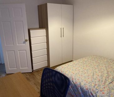 3 bedroom terraced bungalow to rent - Photo 6