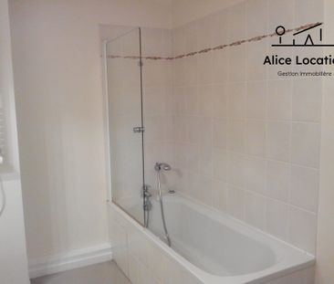 Location Appartement 5 pièces 105m² THONON LES BAINS 74200 - Photo 6