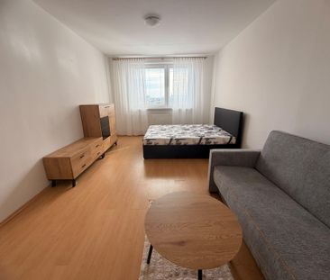 Prenájom bytu 1+1 s loggiou, sídl. Mier, Sp. Nová Ves – Fotografia 6