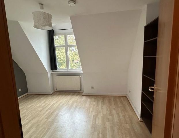 1 bis 2 Zimmer in sonniger 4-Zimmer-Whg in WG mit Kind - Photo 1