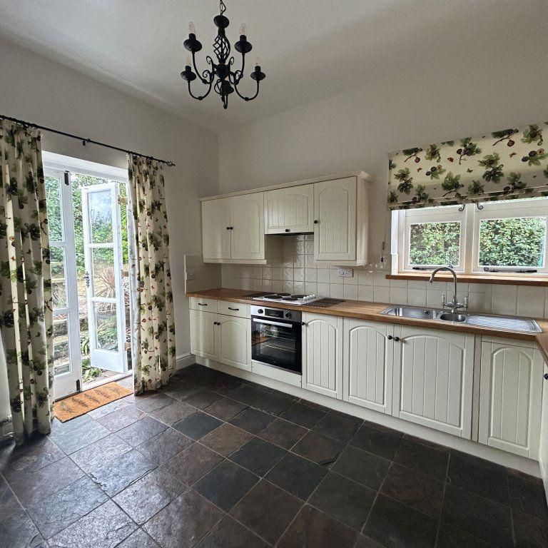 3 bedroom detached house to rent - Photo 1