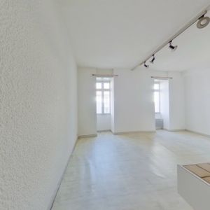 Location Appartement 2 pièces 45m² CHAUVIGNY 86300 - Photo 2