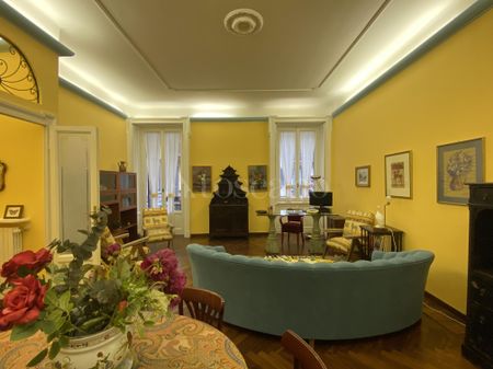 Casa a Milano in Via Vincenzo Bellini - Photo 2