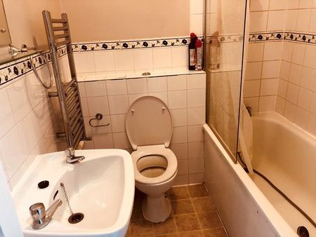 1 bedroom flat to rent - Photo 5