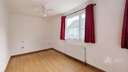 5 bedroom detached house to rent - Photo 4