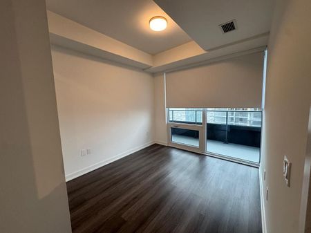 For Lease - 448 Burnhamthorpe Road Unit# 2414, Mississauga, Ontario - Photo 2