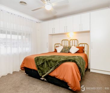 3 Bedroom Home in Central, Quiet Location! - Photo 4
