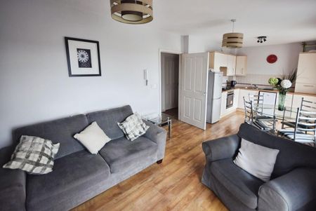 2 bedroom apartment to rent - Photo 2