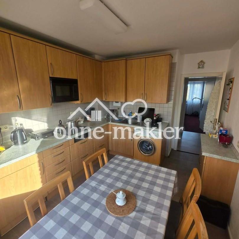 2 Zi, 1. OG mit Duschbad, Einbauküche und Balkon - Photo 1