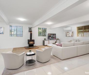 Spacious & Stylish Family Living in Brighton - Photo 1