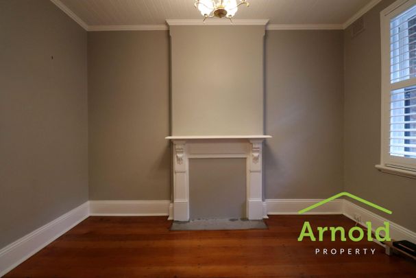 Lovely 2 Bedroom Terrace - Photo 1