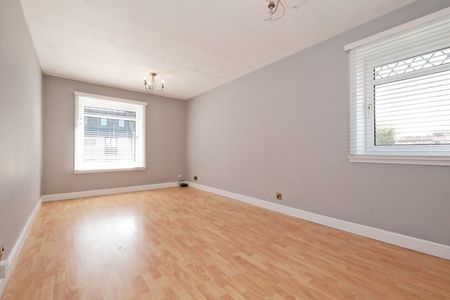 40 Larch Road, AB16 5ER, Aberdeen - Photo 3