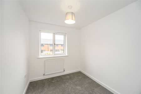 Wilks Road, Crowthorne, RG45 - Photo 3