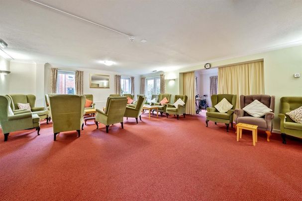 1 bedroom retirement property to rent - Photo 1