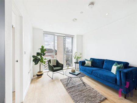 2 bedroom flat to rent - Photo 4