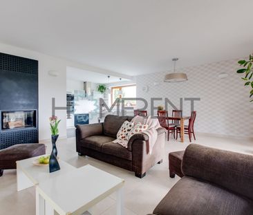 Pronájem domu 240 m² s pozemkem 1 200 m² - Photo 1
