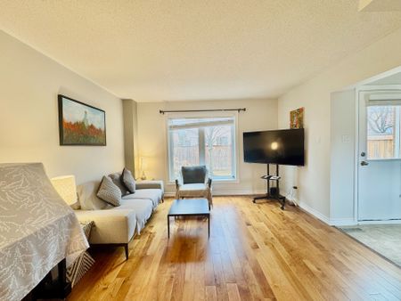 For Lease - 5940 Glen Erin Drive Unit# 38A Upper, Mississauga, Ontario - Photo 2