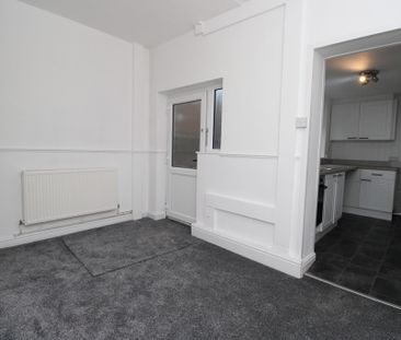 To Let 2 Bed Mid Terraced House - Photo 3