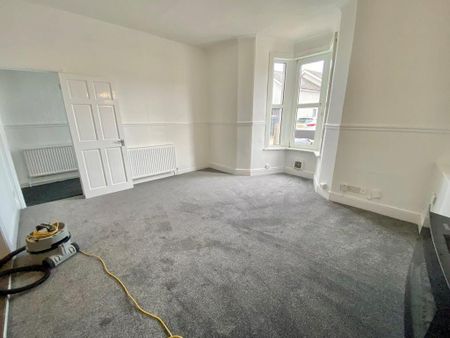 5 bedroom terraced house to rent - Photo 3