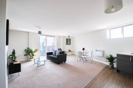 3 bedroom apartment to rent - Photo 3