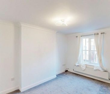 3 bedroom terraced house to rent - Photo 5