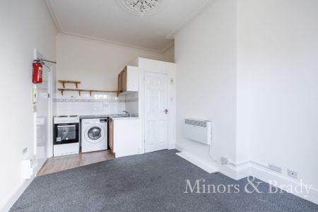 Clarence Road, Norwich - Photo 2