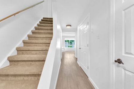 For Lease - 166 Southdale Road, London South, Ontario - Photo 5