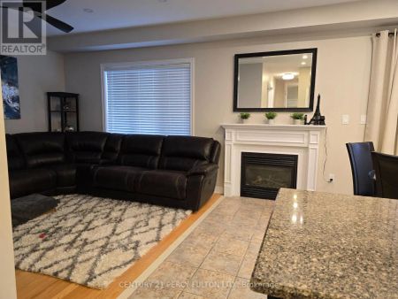 1979 RIVERTON STREET - Photo 2