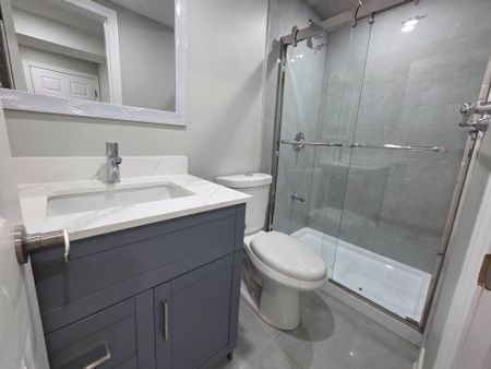 For Lease - 111 Ashridge Court Unit# Basement, Mississauga, Ontario - Photo 4