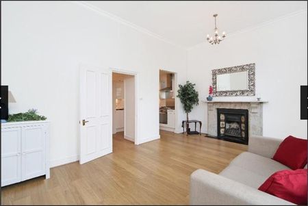 Finborough Road, Chelsea - Photo 2
