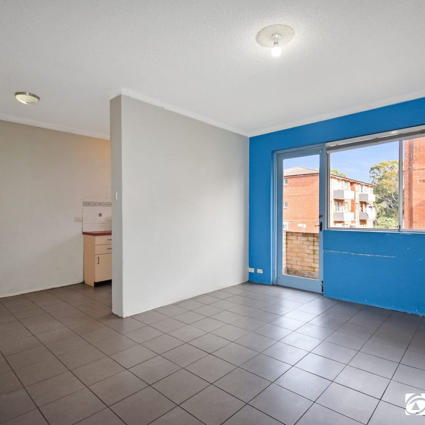 11/192 Sandal Crescent, Carramar, NSW 2163 - Photo 1