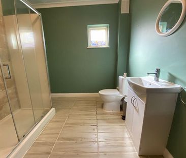 2 bedroom detached bungalow to rent - Photo 6