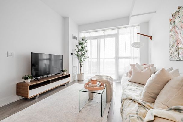 For Lease - 50 George Butchart Drive Unit# 524, Toronto, Ontario - Photo 1