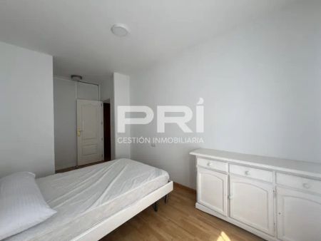 Apartamento en alquiler en Calle Recogidas, cerca de Calle Parraga - Photo 4