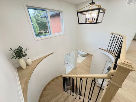 For Lease - 108 Berwick Crescent, Richmond Hill, Ontario - Photo 4