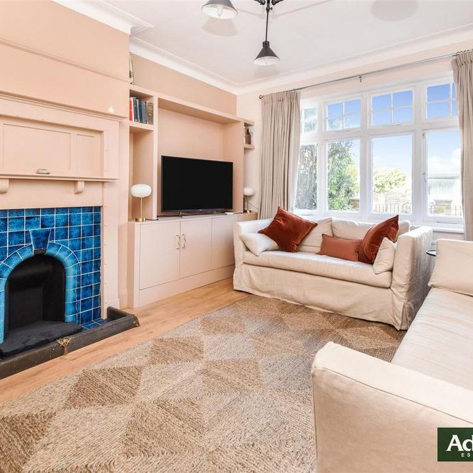 3 bedroom terraced house to rent - Photo 1