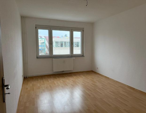 Günstige schöne 3-Zi. Wohnung. Sehr Zentral!!! - Photo 1